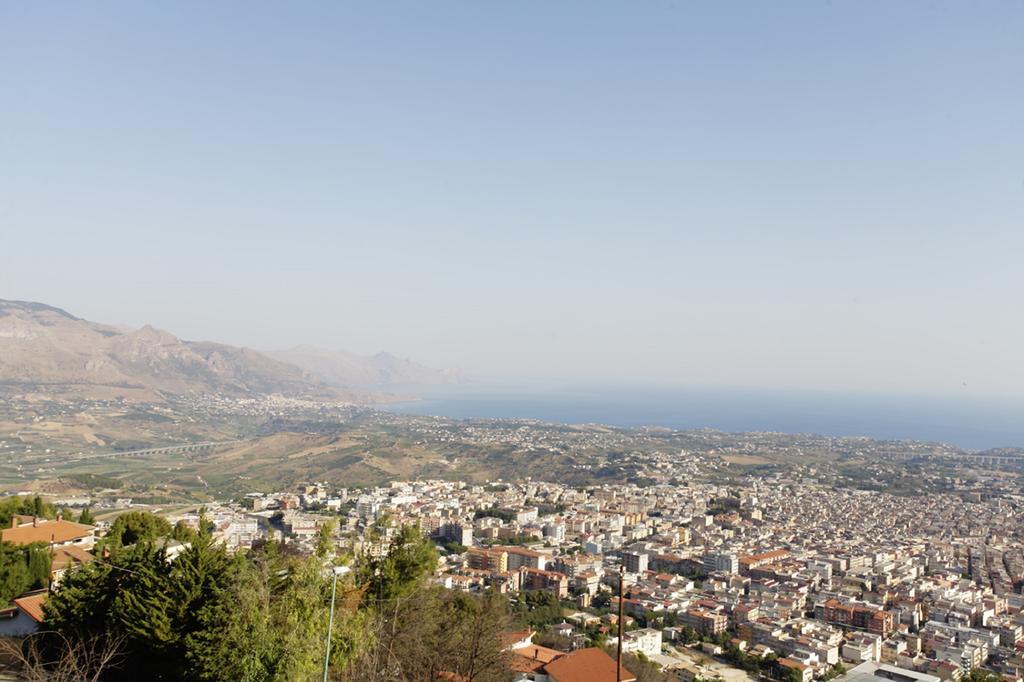 Ostello Cielo D'ألكامو المظهر الخارجي الصورة